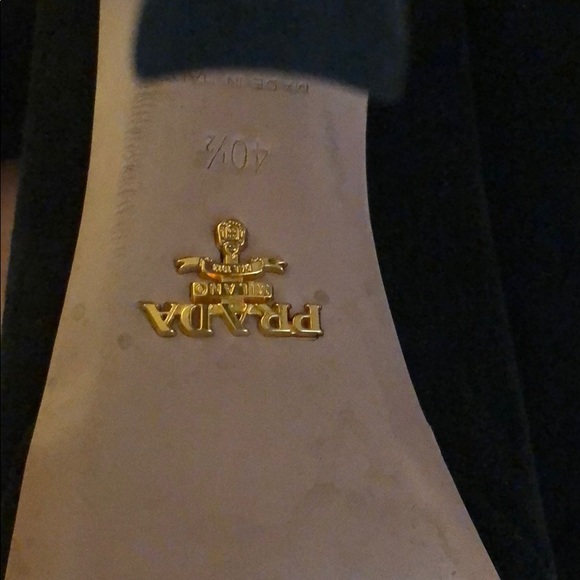 Perfect condition black Prada suede boots - Picture 4 of 7